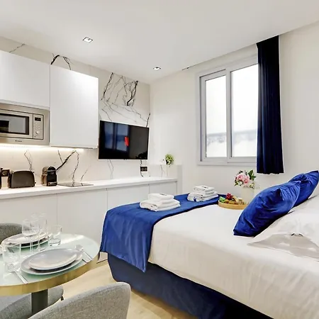 Apartment Cmg - Montorgeuil / Centre De *