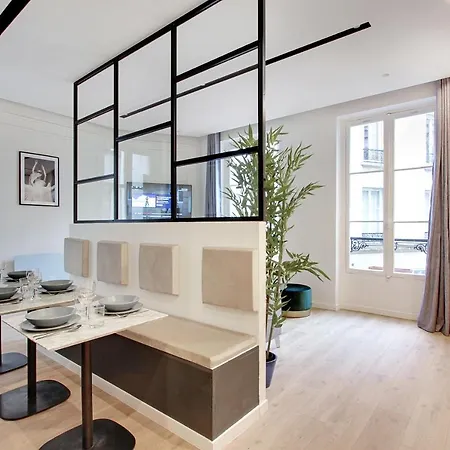 Cmg - Montorgeuil / Centre De * Paris
